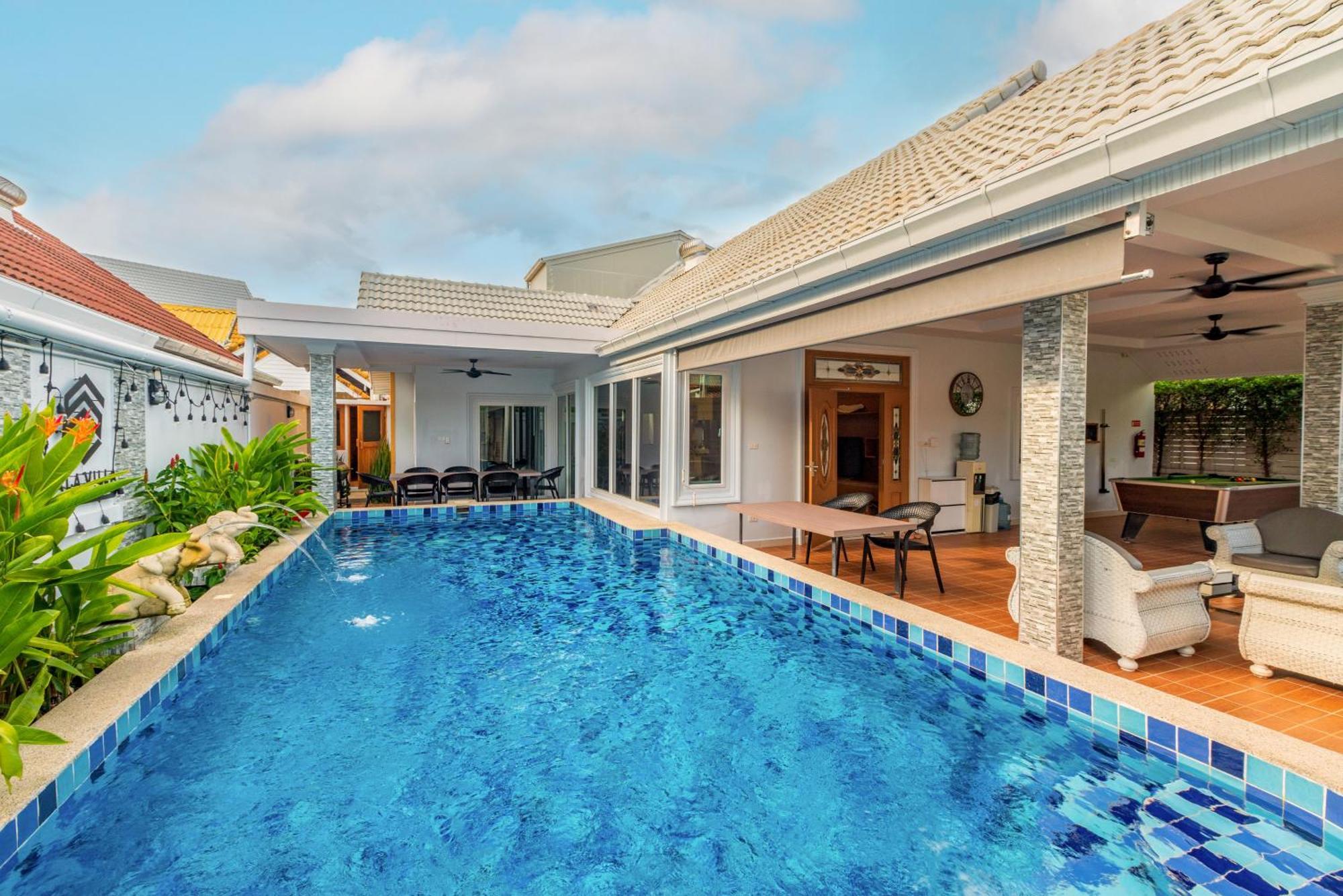 Pattaya Private Villa - Pool,Sauna,Snooker,Bbq Extérieur photo