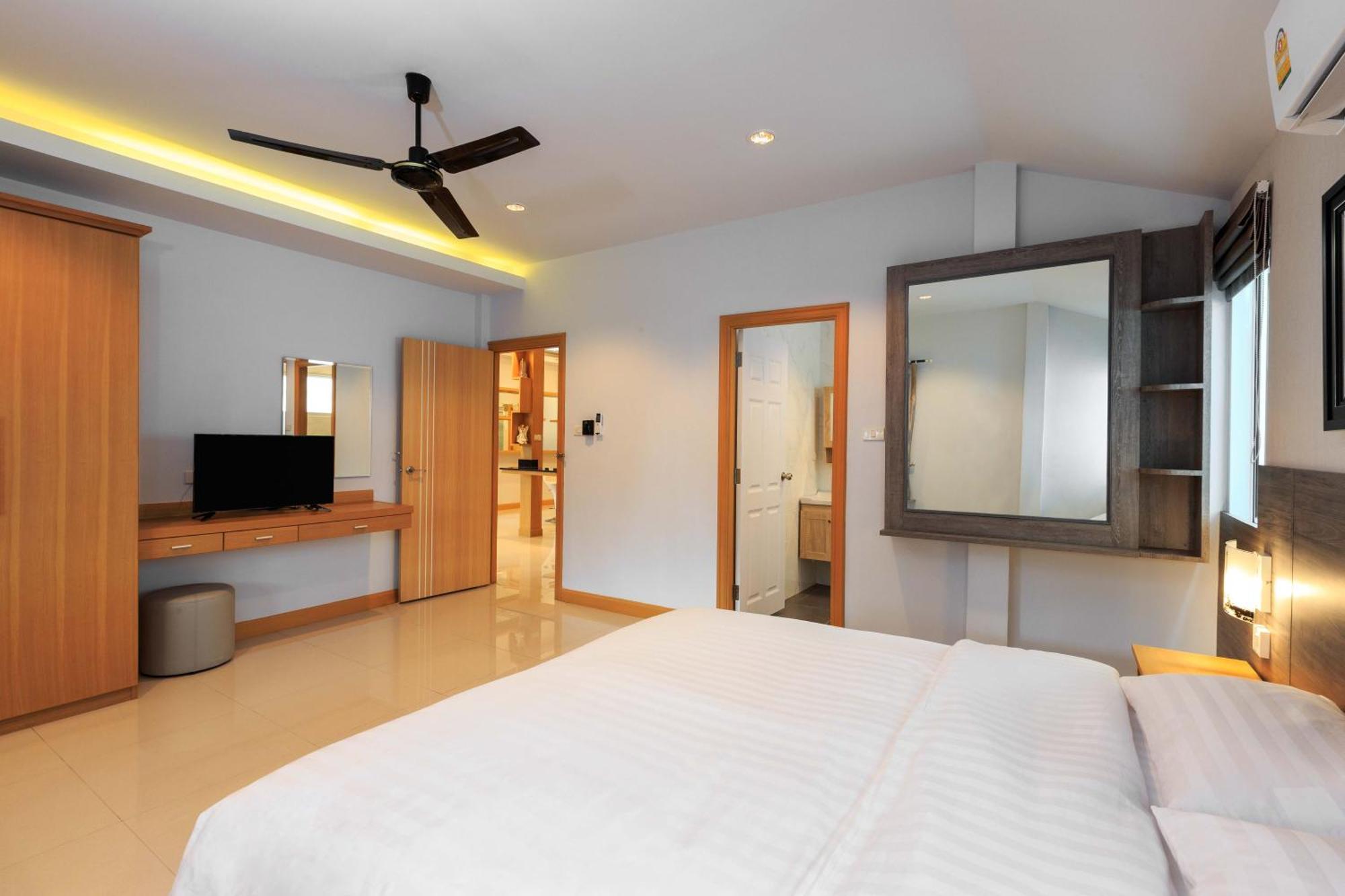 Pattaya Private Villa - Pool,Sauna,Snooker,Bbq Extérieur photo