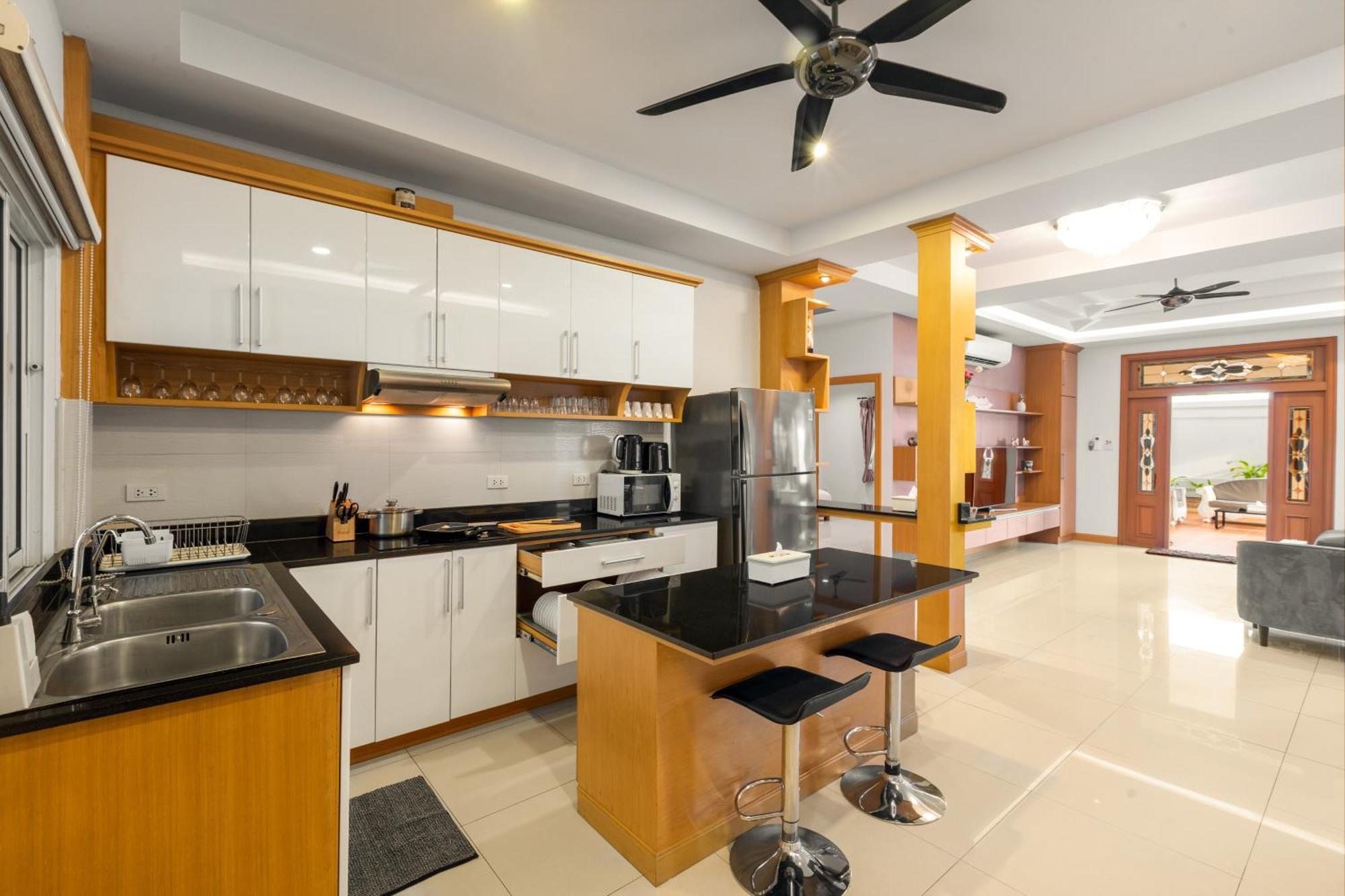 Pattaya Private Villa - Pool,Sauna,Snooker,Bbq Extérieur photo