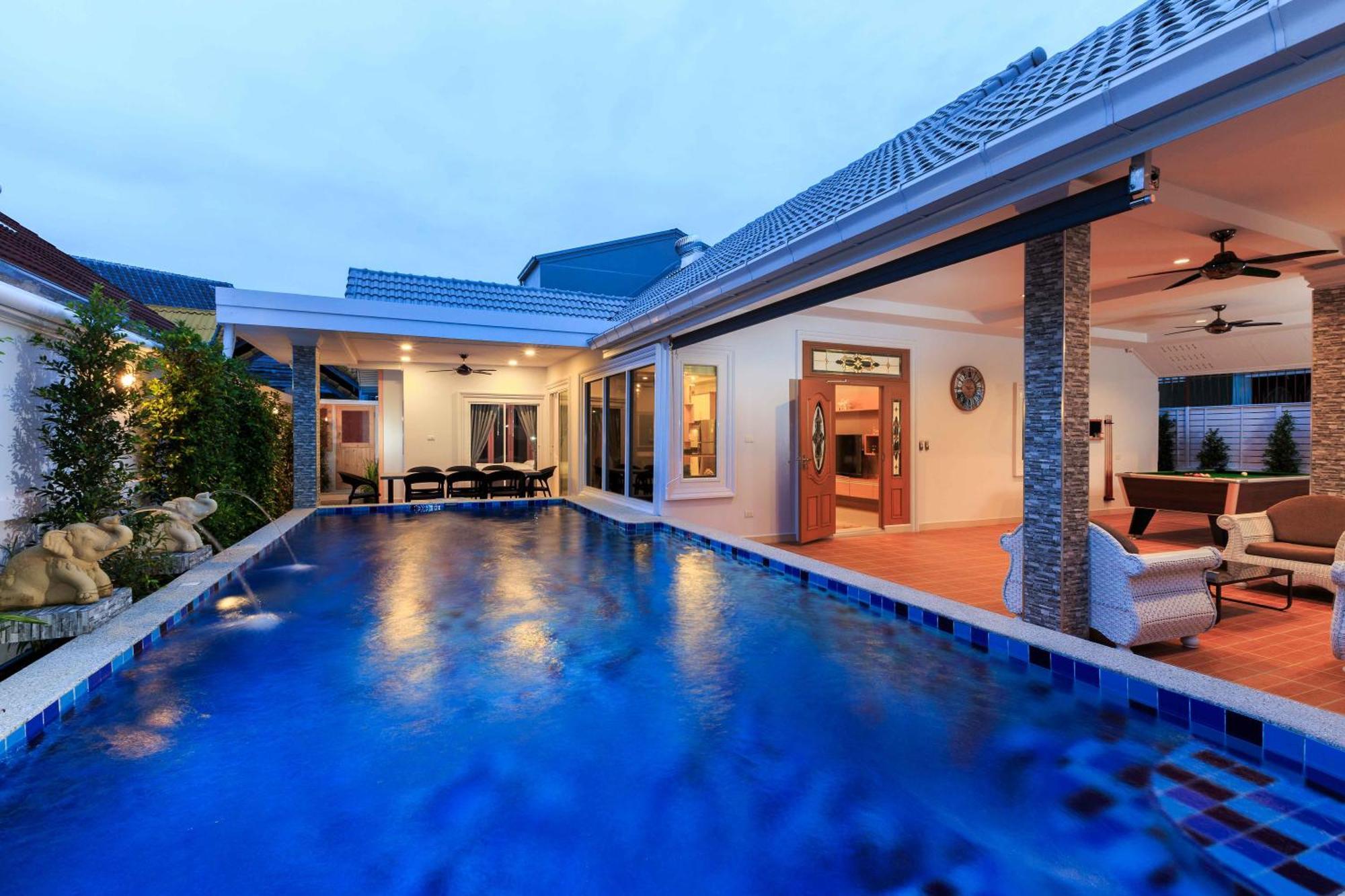 Pattaya Private Villa - Pool,Sauna,Snooker,Bbq Extérieur photo
